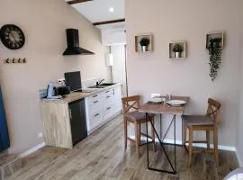Charmant logement 2 personnes avec extérieur