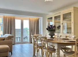 Japy 0401 - Modern 3-Bedroom Apartment