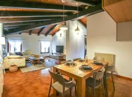 Nice Home In Fraz, Azzida With Wifi
