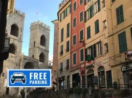 Exclusive Apt Really Downtown - FREE PRIVATE PARKING Included!