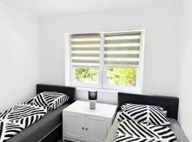 K&S Apartment Bistrik Stay - Private Parking
