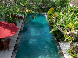 Enchanting Canggu Villa, hotel in Tumbak Bayuh