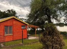 Domek nad jeziorem