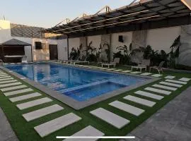 Modern 3BR Villa with Pool