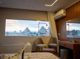 Browns pyramids iNN