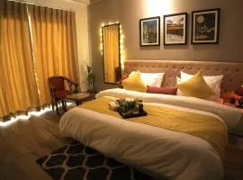 Luxury Apartment Near Pari Chowk
