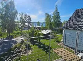 Lägenhet med sjöutsikt