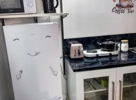 Large Studio Flat in heart of Camden market