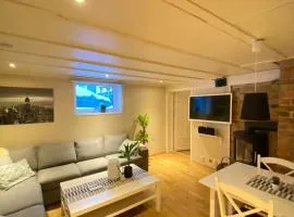 Modern 2 bed-room apartment 60 m2 by Lerkendal buss stop - Cozy living room, full kitchen & Bad