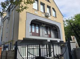 Small House ApartHotel, hotel v destinaci Chişinău