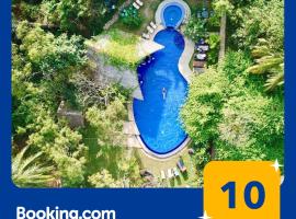 Sundaras Resort LTD, hotel s jacuzzi v Dambulle