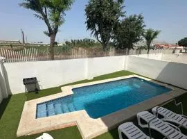 Casa con piscina a 10 min de Granada centro, Parking Gratis