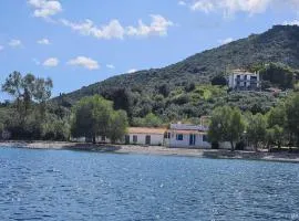 AMMOR Beach houses, Nisida