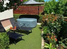 Jacuzzi, Kids' Playground, Free Parking