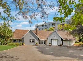 ZinziLuxe Guest House
