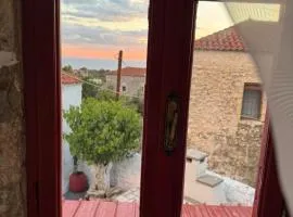 Lithos Areopoli Traditional House