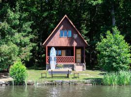 FOREST, lake, FIREFLIES, campfire - WHAT ELSE, hotel a Jindřichŭv Hradec