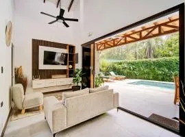 Casa violeta modern villa pool steps from the beach