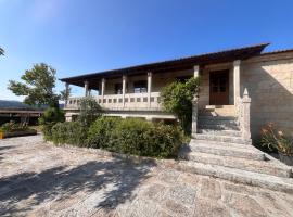 Pazo Carballo Hotel, hotel di Sampaio