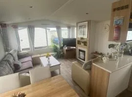 Caravan Glendale