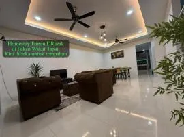Adam's Nur Homestay Taman D Razak Wakaf Tapai