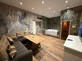 Black Mont İnn Hotel