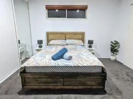 Entire Place Private Luxe 1BR with 1BA 1K 1LR