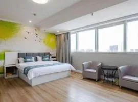 Shell Hotel Huaibei Jinying Plaza Long Distance Bus Station