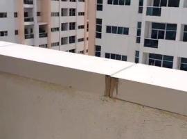 Ajman tower 6, Hotel in Sabkhah