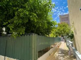 MARECHIARA Apartment - Independent ground-floor unit in central Nettuno with private patio, just 50 m from the sea and steps from the train station