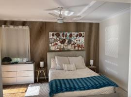 Seascape Retreat - Time to Slow Down - Suits Couples or Family with Kids with 2 sleeping spaces, φθηνό ξενοδοχείο σε Agnes Water