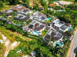Luxurious & Quiet Pool Villa Orchid