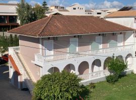 Ragias Studios โรงแรมในซีลีวี