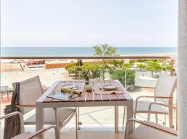 La Francesa Algarve, hotel in Monte Gordo