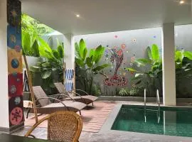 Serene Villa Icaro in Downtown El Nido with Cliff View