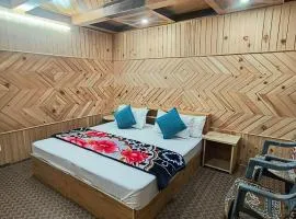 AKA Homestay Chitkul By Soma Stays