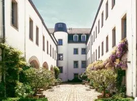 Hofgarten 1824 Hotel garni