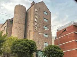 Jahamun Hotel