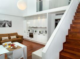 Glasir Apartments Barcelona, hotel berdekatan Les Corts, Barcelona