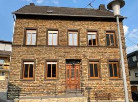 Mosel-Wohnen II - FERIENLAND COCHEM - Ellenz-Poltersdorf, hotel i Ellenz-Poltersdorf