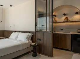 Thelèsi Apartments, 100m from the beach