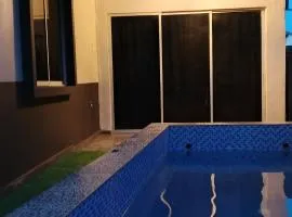 CaSSa ArDiNA Homestay With Pool