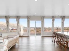 Canyon Mesa Haven, Luxury Stay near Lake Powell