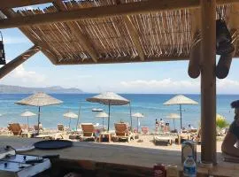 Assos Batık İskele Beach Hotel