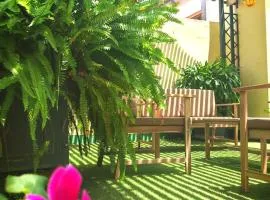 City Rooftop Paradise - Space Maison Apartments