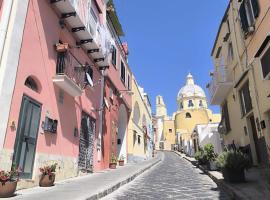 The House Of Butterfly, hotel en Procida