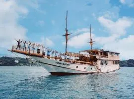 Sumba Ocean