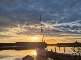 Dziczek, hotel en Borsk