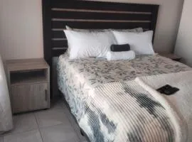 Rasesa Guesthouse Block V