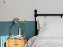 Fritto Misto Comune Stays